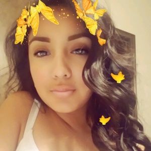 Meet your Posher, Aixa